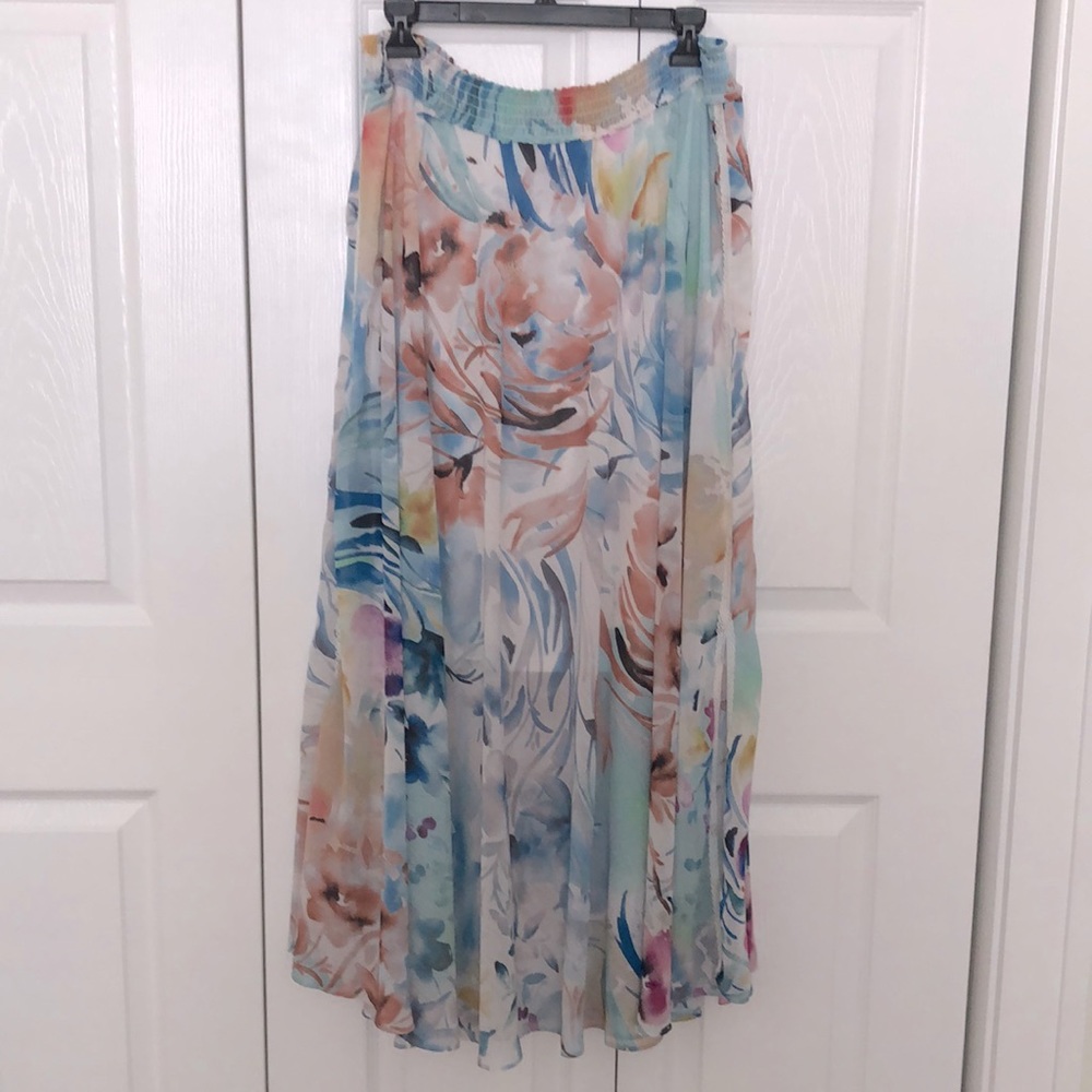 V Cristina Women’s Long Skirt Multi-Color Size L